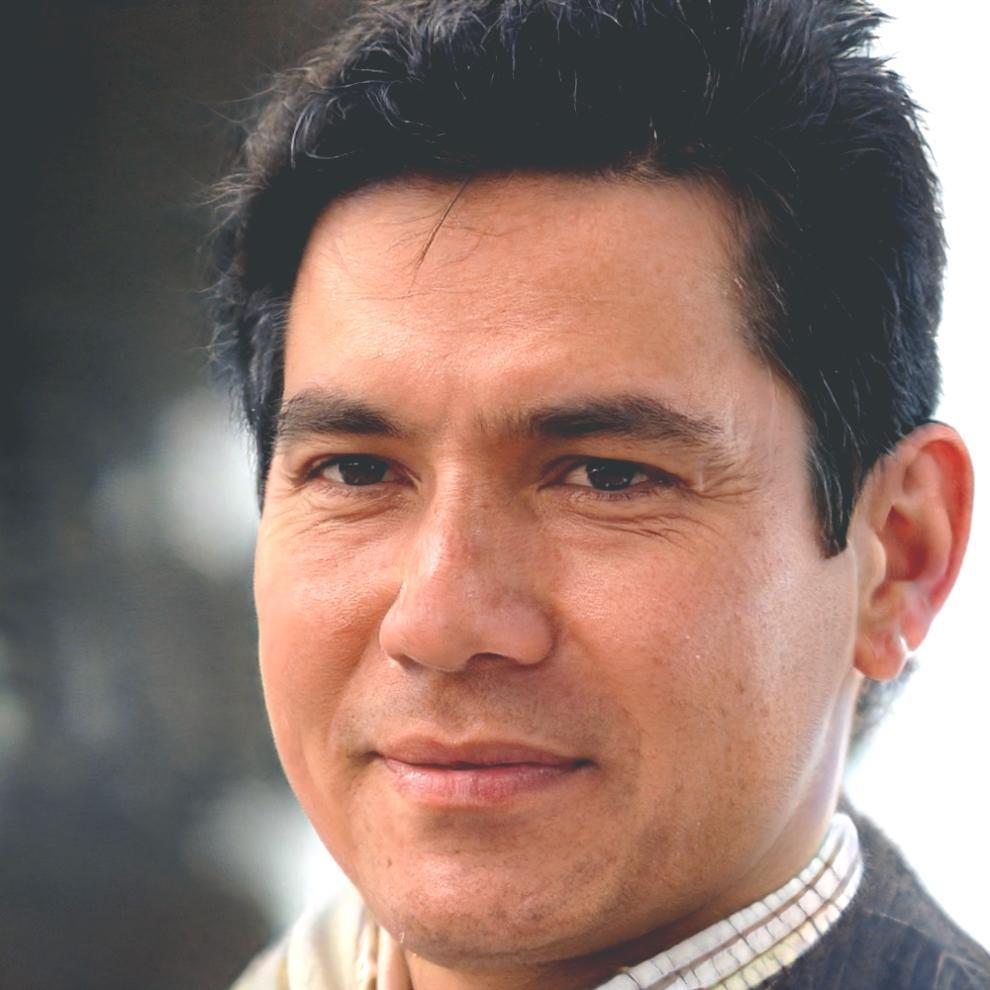Carlos Mendoza, especialista en negociación presupuestaria
